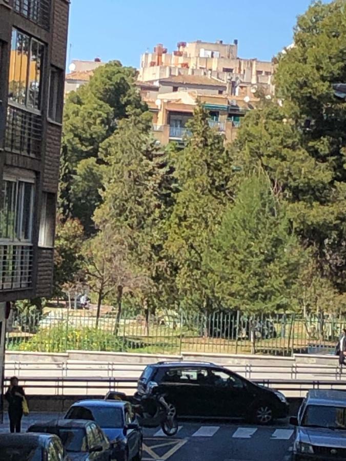 Constitucion Suite Confort D Granada Luaran gambar