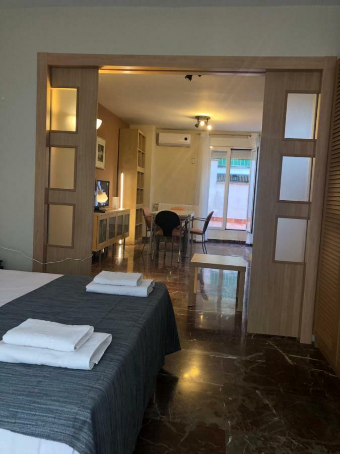 Constitucion Suite Confort D Granada Luaran gambar